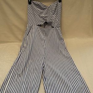 Forever 21 striping blue and white strapless jumpsuit size medium juniors